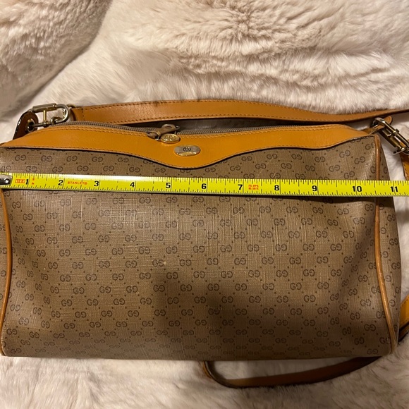 AUTHENTIC VINTAGE GUCCI 🌸 💕 CROSSBODY BAG OR SHOULDER - Picture 9 of 16